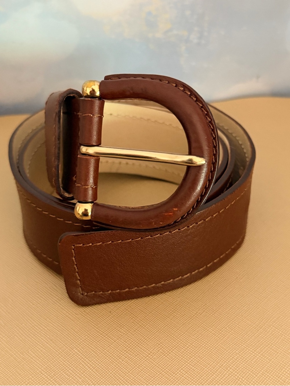 Banana Republic Mahogany Brown Leather Belt with Gold Buckle - Size Small